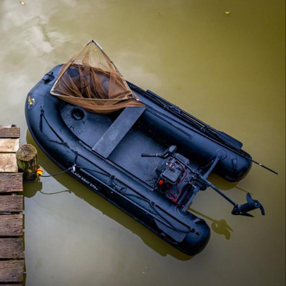 Carp Spirit Black Boat 320W Schlauchboot mit Aluboden und breitem Innenraum